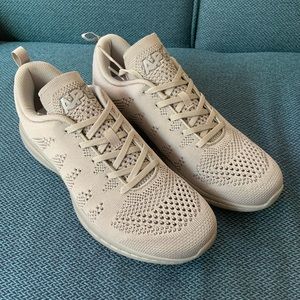 APL Sneakers